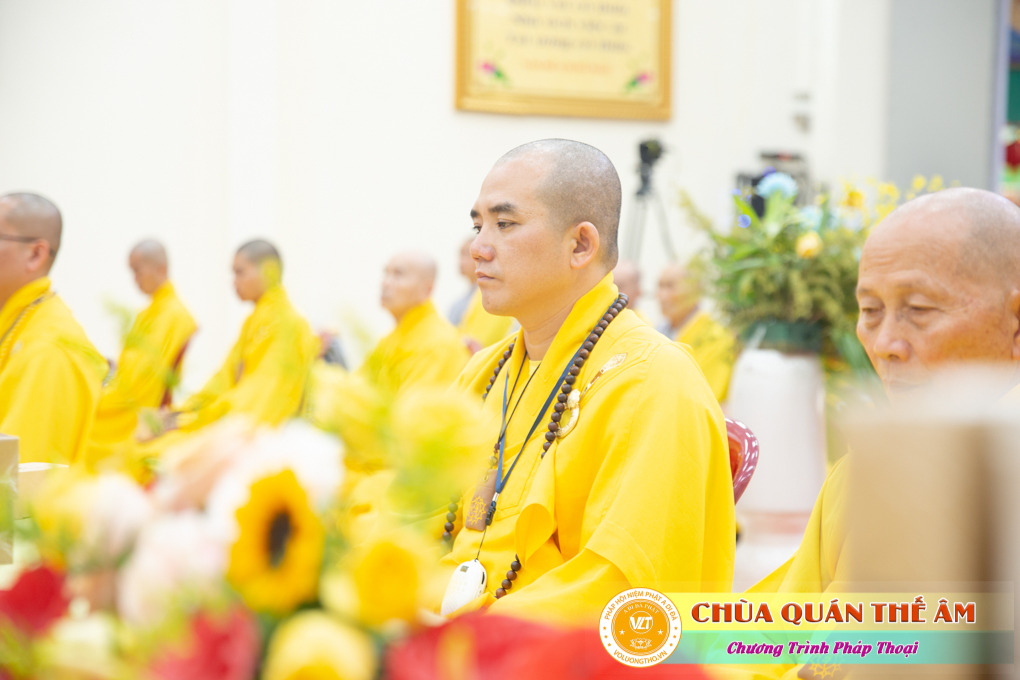 hinh-anh-su-phu-khai-thi-nhung-loi-day-cua-to-su-an-quang-ngay-17-05-2022-chua-quan-the-am-duc-trong-lam-dong-70.jpg
