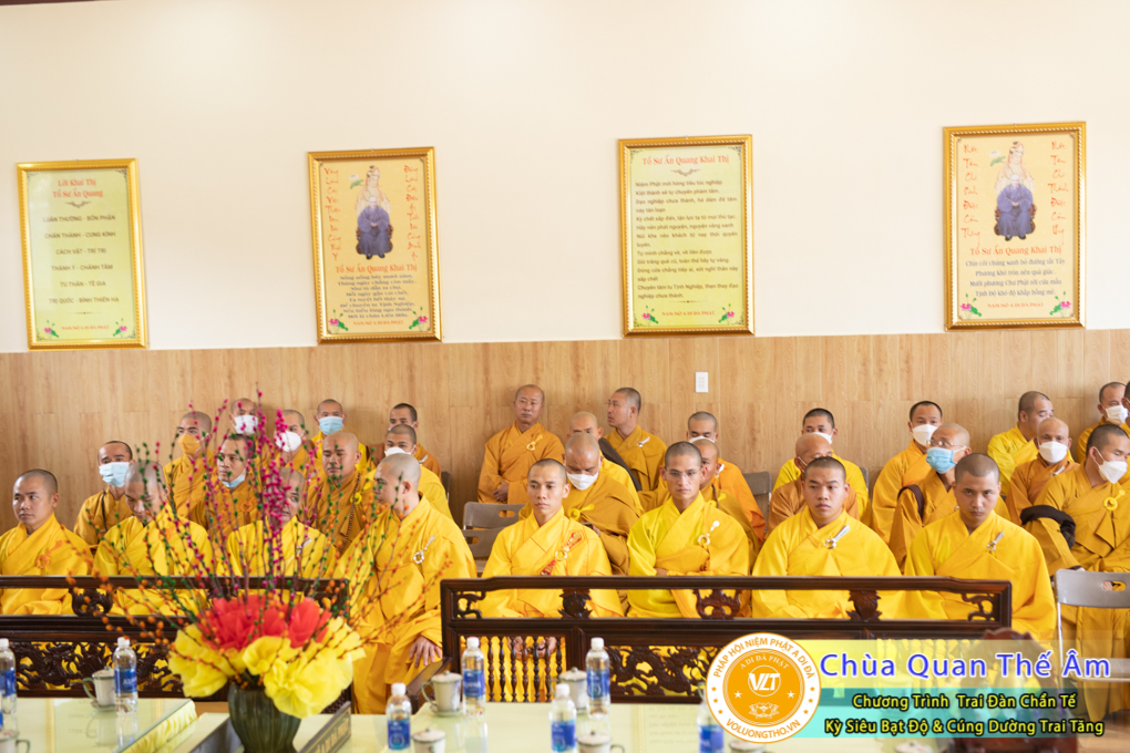 hinh-anh-trai-dan-chan-te-cung-duong-trai-tang-ngay-24-04-chua-quan-the-am-duc-trong-lam-dong-81.jpg
