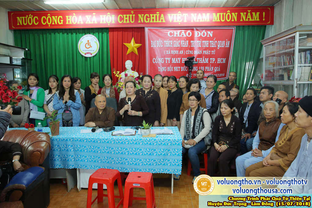 hinh-anh-tu-thien-tai-duc-trong-ngay-15-7-2018-chua-quan-the-am-duc-trong-lam-dong-42.jpg