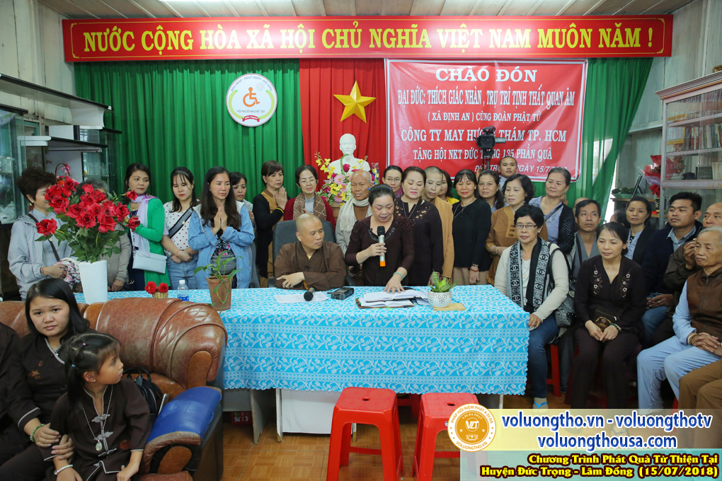 hinh-anh-tu-thien-tai-duc-trong-ngay-15-7-2018-chua-quan-the-am-duc-trong-lam-dong-44.jpg
