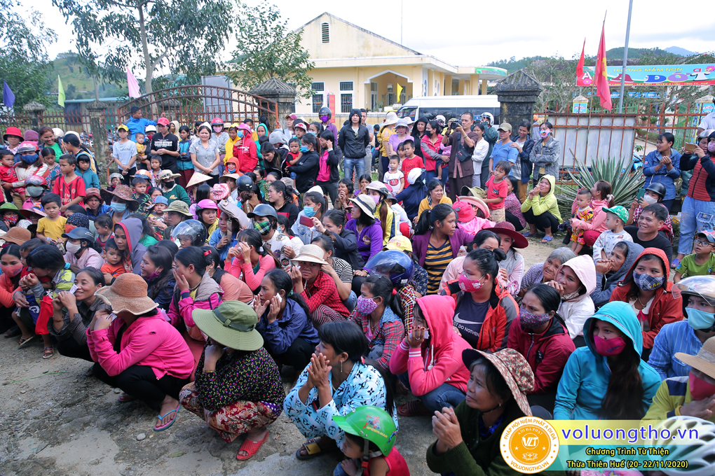 hinh-anh-tu-thien-tai-tinh-thua-thien-hue-tu-ngay-20-22-11-2020-chua-quan-the-am-duc-trong-lam-dong-22.jpg