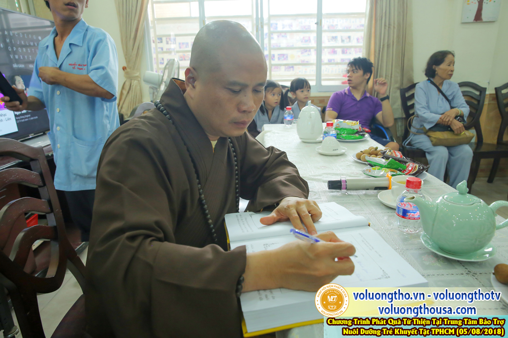 hinh-anh-tu-thien-tai-tp-hcm-ngay-5-8-2018-chua-quan-the-am-duc-trong-lam-dong-28.jpg