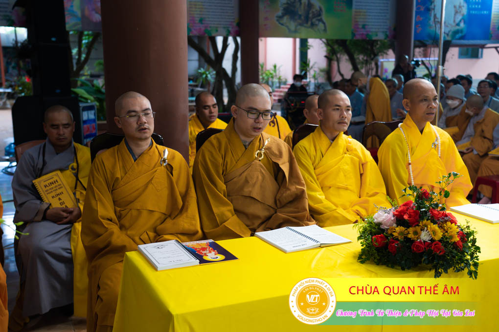 hinh-anh-tu-thien-va-phap-thoai-tai-gia-lai-ngay-26-11-2023-chua-quan-the-am-duc-trong-lam-dong-101.jpg