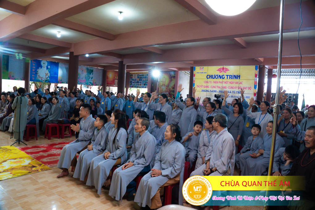 hinh-anh-tu-thien-va-phap-thoai-tai-gia-lai-ngay-26-11-2023-chua-quan-the-am-duc-trong-lam-dong-137.jpg