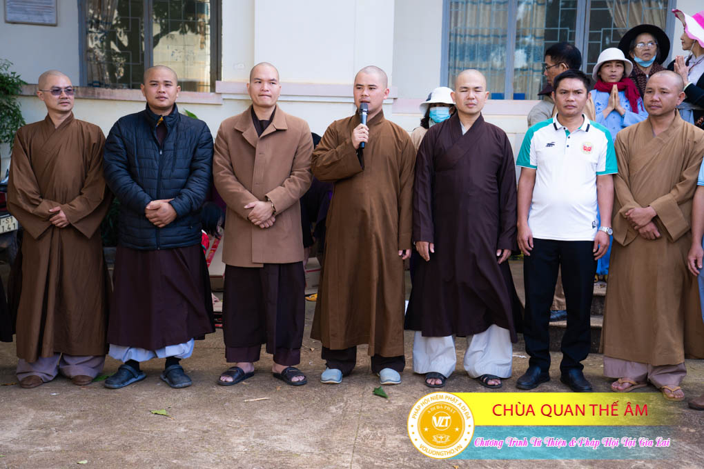 hinh-anh-tu-thien-va-phap-thoai-tai-gia-lai-ngay-26-11-2023-chua-quan-the-am-duc-trong-lam-dong-37.jpg