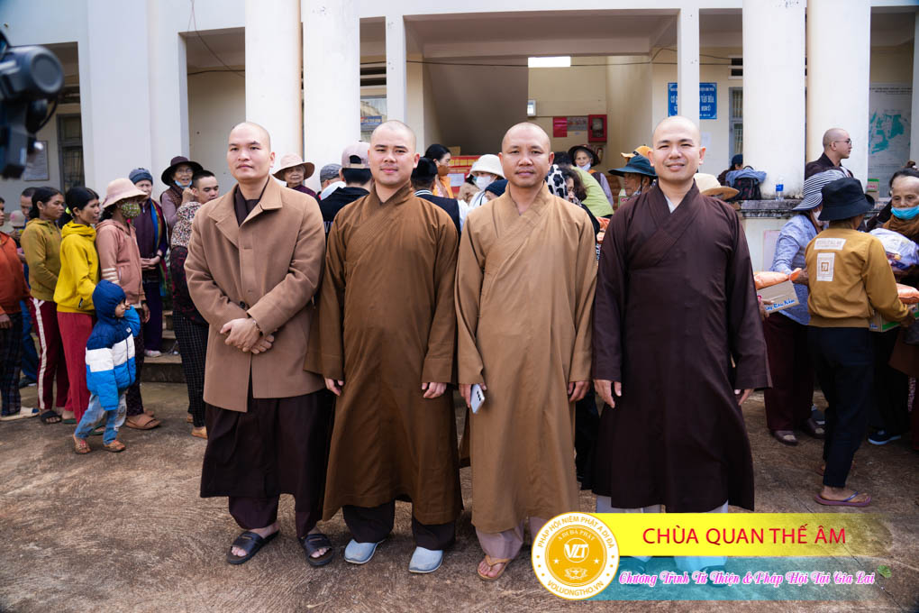 hinh-anh-tu-thien-va-phap-thoai-tai-gia-lai-ngay-26-11-2023-chua-quan-the-am-duc-trong-lam-dong-50.jpg