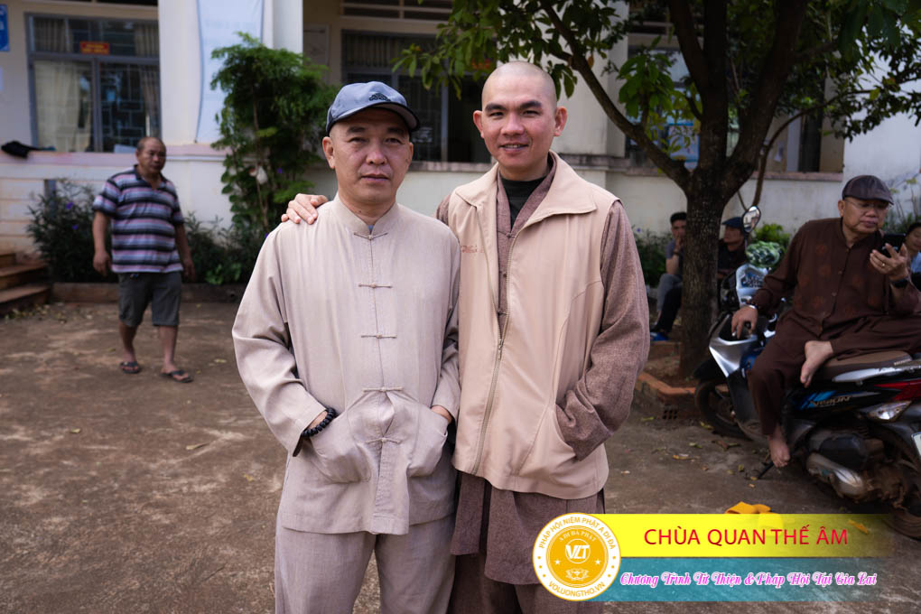 hinh-anh-tu-thien-va-phap-thoai-tai-gia-lai-ngay-26-11-2023-chua-quan-the-am-duc-trong-lam-dong-62.jpg