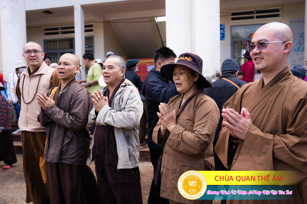 hinh-anh-tu-thien-va-phap-thoai-tai-gia-lai-ngay-26-11-2023-chua-quan-the-am-duc-trong-lam-dong-63.jpg