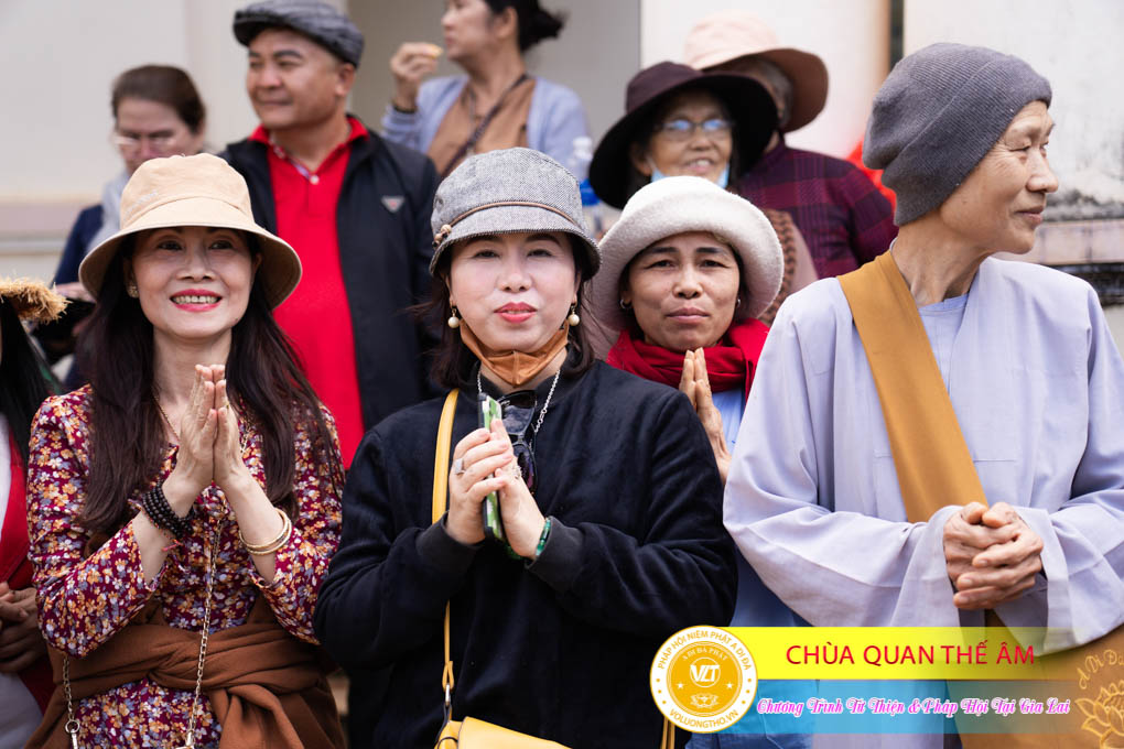 hinh-anh-tu-thien-va-phap-thoai-tai-gia-lai-ngay-26-11-2023-chua-quan-the-am-duc-trong-lam-dong-64.jpg
