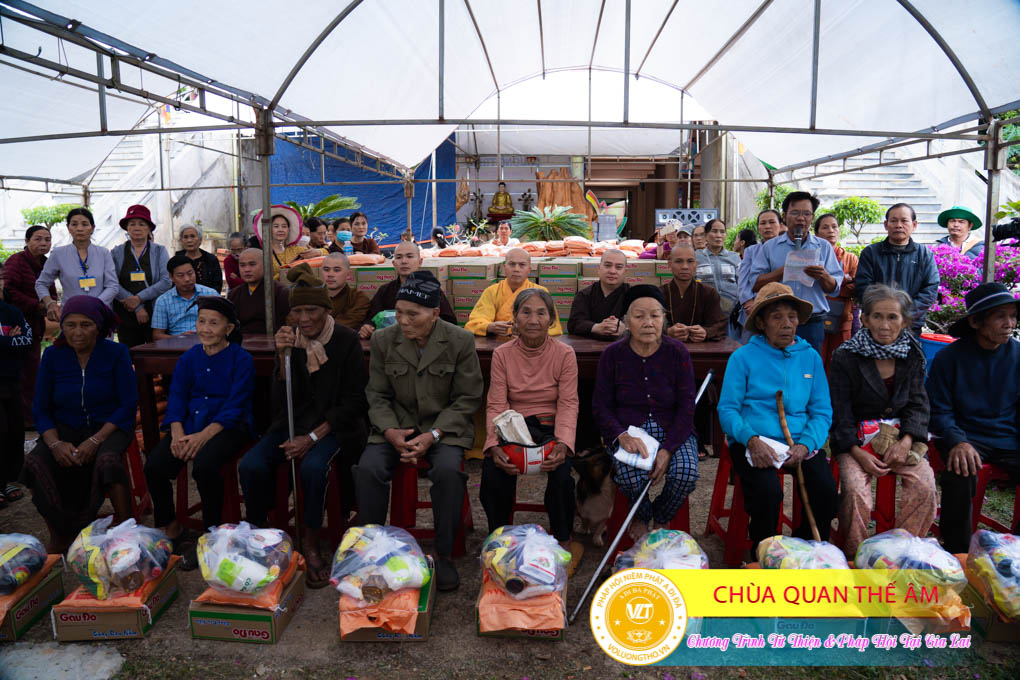 hinh-anh-tu-thien-va-phap-thoai-tai-gia-lai-ngay-26-11-2023-chua-quan-the-am-duc-trong-lam-dong-74.jpg