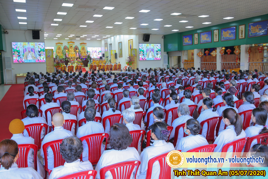hinh-anh-tung-gioi-tai-chua-quan-the-am-ngay-04-05-2020-chua-quan-the-am-duc-trong-lam-dong-4.jpg