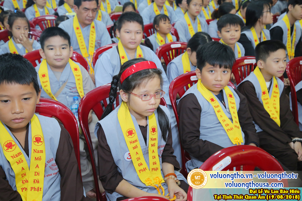 hinh-anh-vu-lan-ngay-19-8-2018-chua-quan-the-am-duc-trong-lam-dong-111.jpg