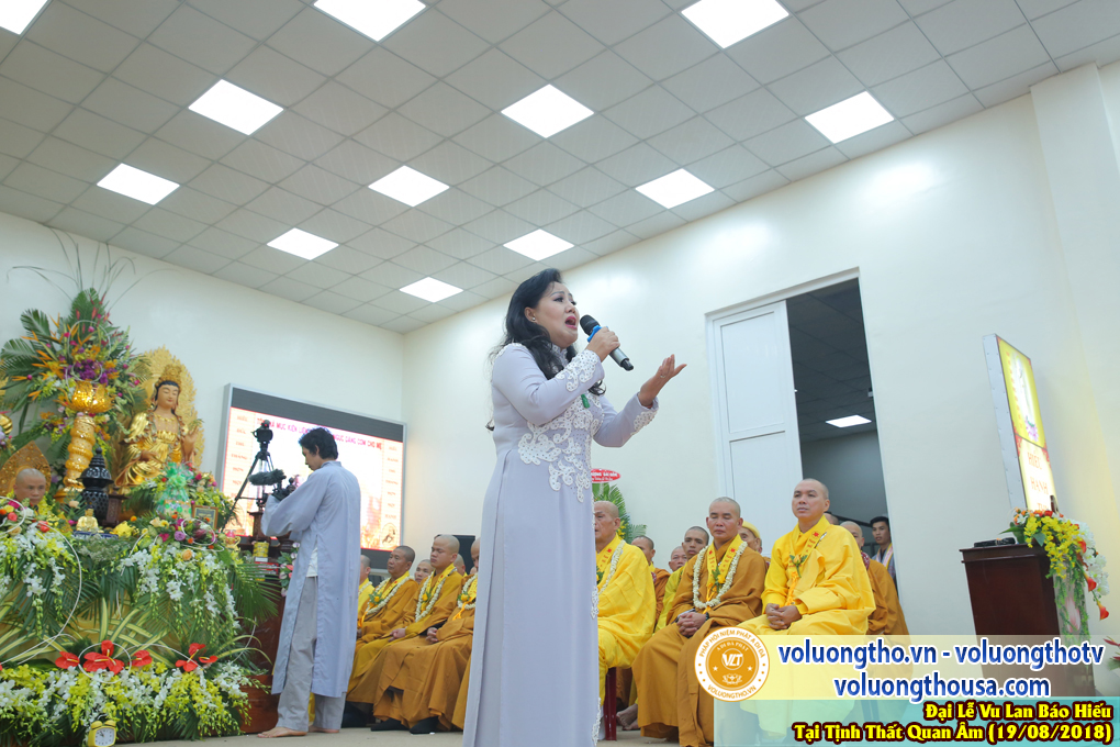 hinh-anh-vu-lan-ngay-19-8-2018-chua-quan-the-am-duc-trong-lam-dong-14.jpg
