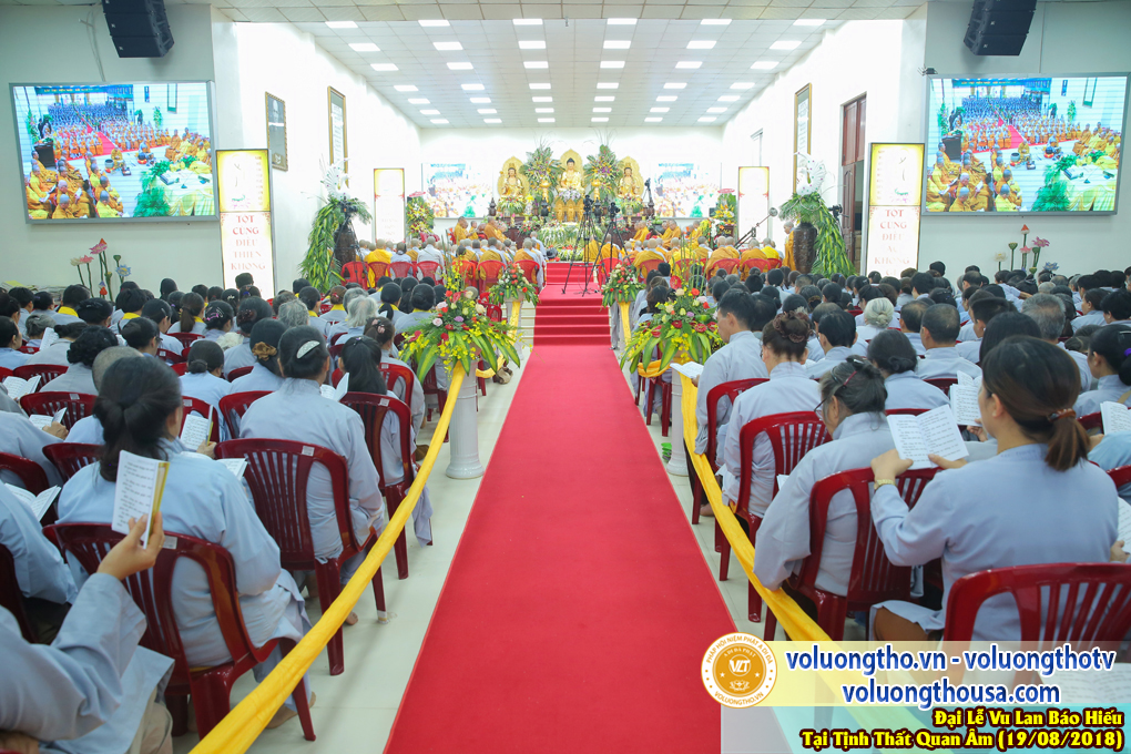 hinh-anh-vu-lan-ngay-19-8-2018-chua-quan-the-am-duc-trong-lam-dong-29.jpg