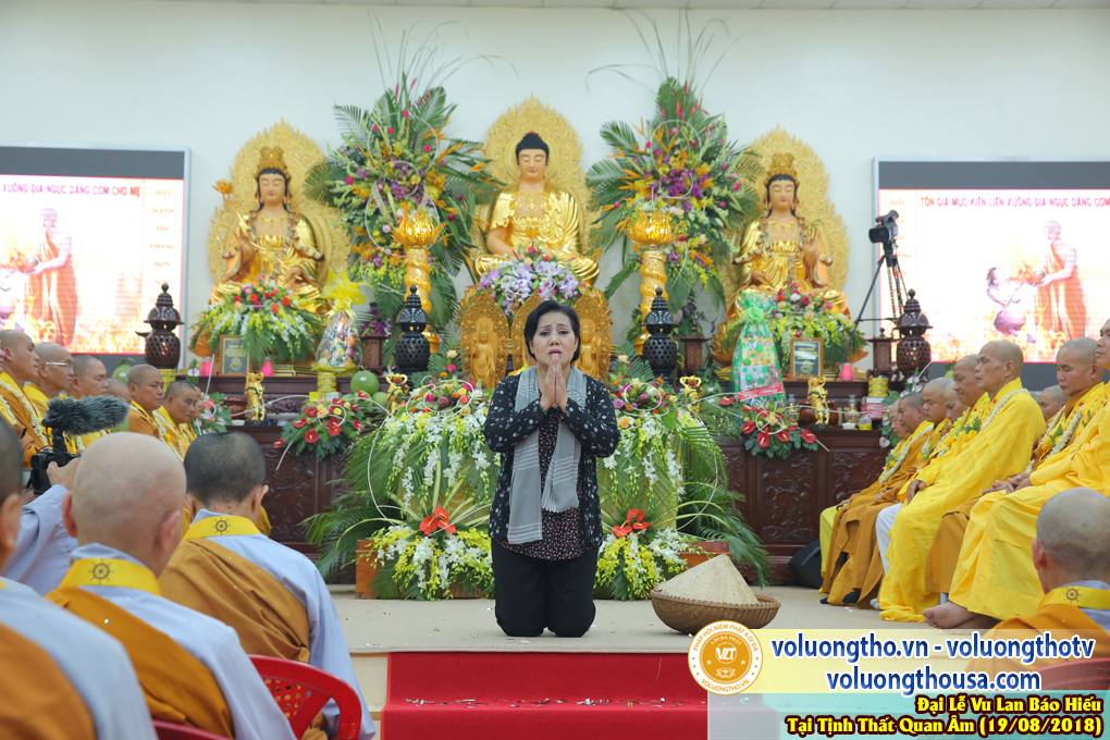 hinh-anh-vu-lan-ngay-19-8-2018-chua-quan-the-am-duc-trong-lam-dong-34.jpg