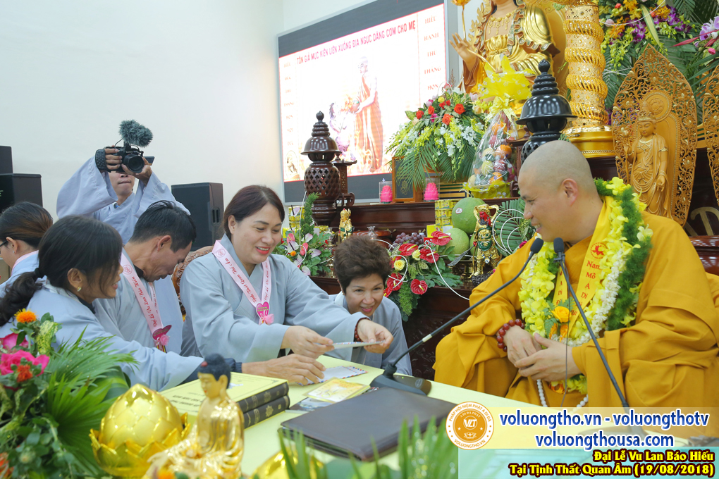 hinh-anh-vu-lan-ngay-19-8-2018-chua-quan-the-am-duc-trong-lam-dong-46.jpg