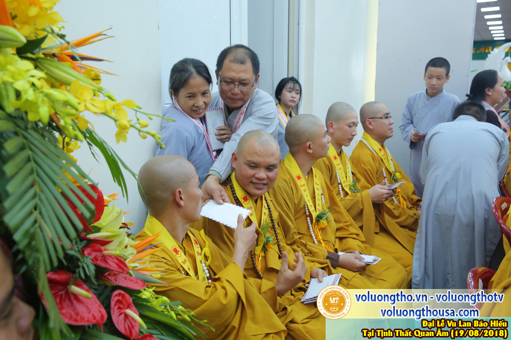 hinh-anh-vu-lan-ngay-19-8-2018-chua-quan-the-am-duc-trong-lam-dong-48.jpg