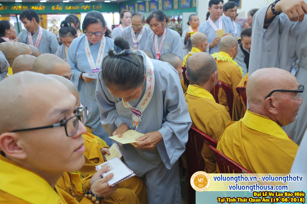 hinh-anh-vu-lan-ngay-19-8-2018-chua-quan-the-am-duc-trong-lam-dong-49.jpg