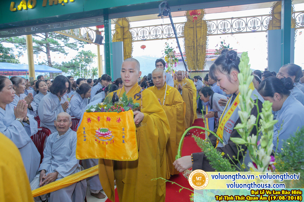 hinh-anh-vu-lan-ngay-19-8-2018-chua-quan-the-am-duc-trong-lam-dong-84.jpg