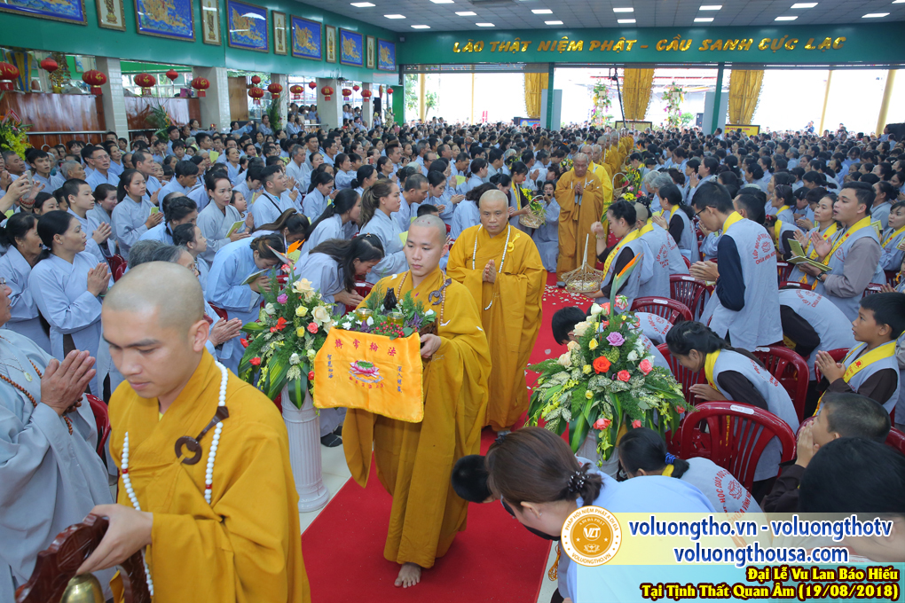 hinh-anh-vu-lan-ngay-19-8-2018-chua-quan-the-am-duc-trong-lam-dong-86.jpg
