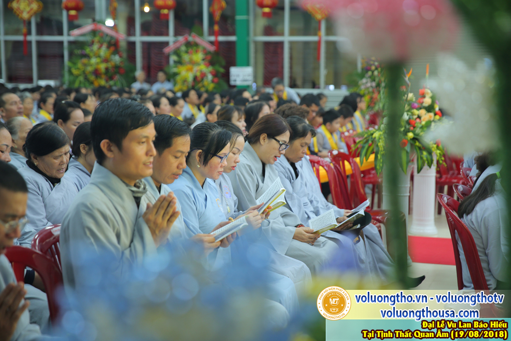 hinh-anh-vu-lan-ngay-19-8-2018-chua-quan-the-am-duc-trong-lam-dong-90.jpg