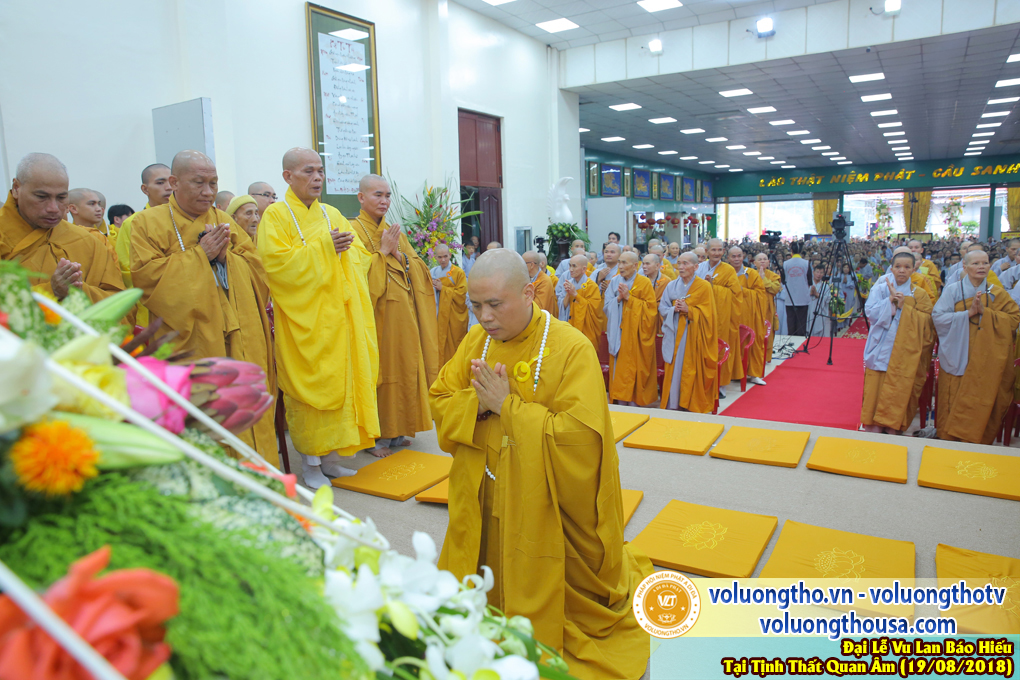 hinh-anh-vu-lan-ngay-19-8-2018-chua-quan-the-am-duc-trong-lam-dong-91.jpg