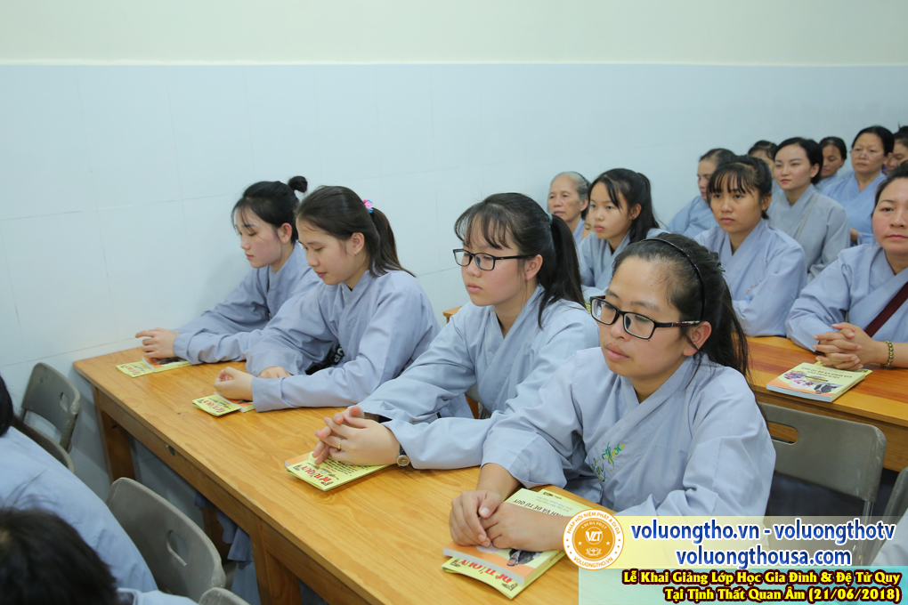 khai-giang-lop-hoc-giao-duc-gia-dinh-va-de-tu-quy-tai-chua-quan-the-am-ngay-21-6-2018-chua-quan-the-am-duc-trong-lam-dong-19.jpg