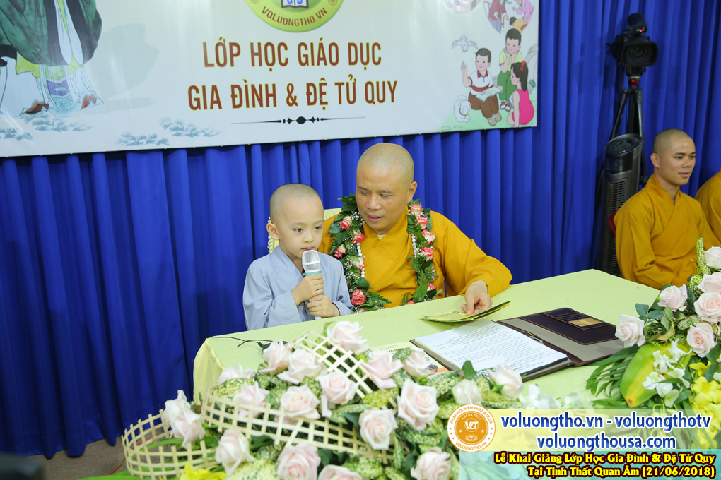 khai-giang-lop-hoc-giao-duc-gia-dinh-va-de-tu-quy-tai-chua-quan-the-am-ngay-21-6-2018-chua-quan-the-am-duc-trong-lam-dong-21.jpg