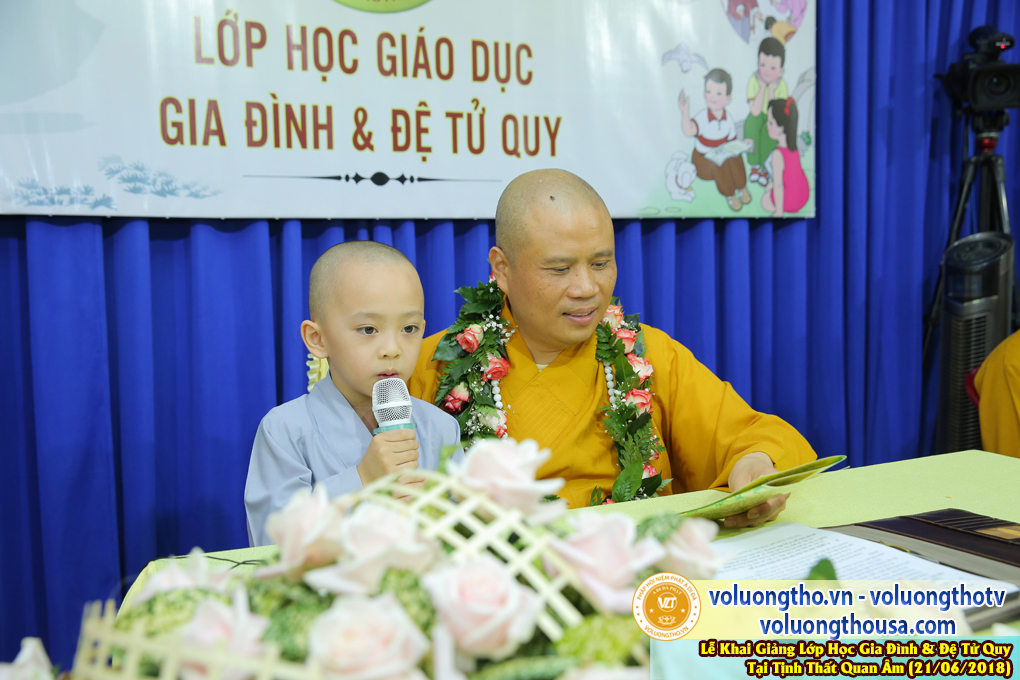 khai-giang-lop-hoc-giao-duc-gia-dinh-va-de-tu-quy-tai-chua-quan-the-am-ngay-21-6-2018-chua-quan-the-am-duc-trong-lam-dong-22.jpg