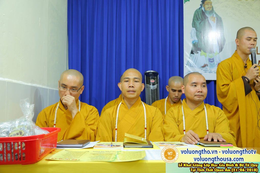 khai-giang-lop-hoc-giao-duc-gia-dinh-va-de-tu-quy-tai-chua-quan-the-am-ngay-21-6-2018-chua-quan-the-am-duc-trong-lam-dong-31.jpg