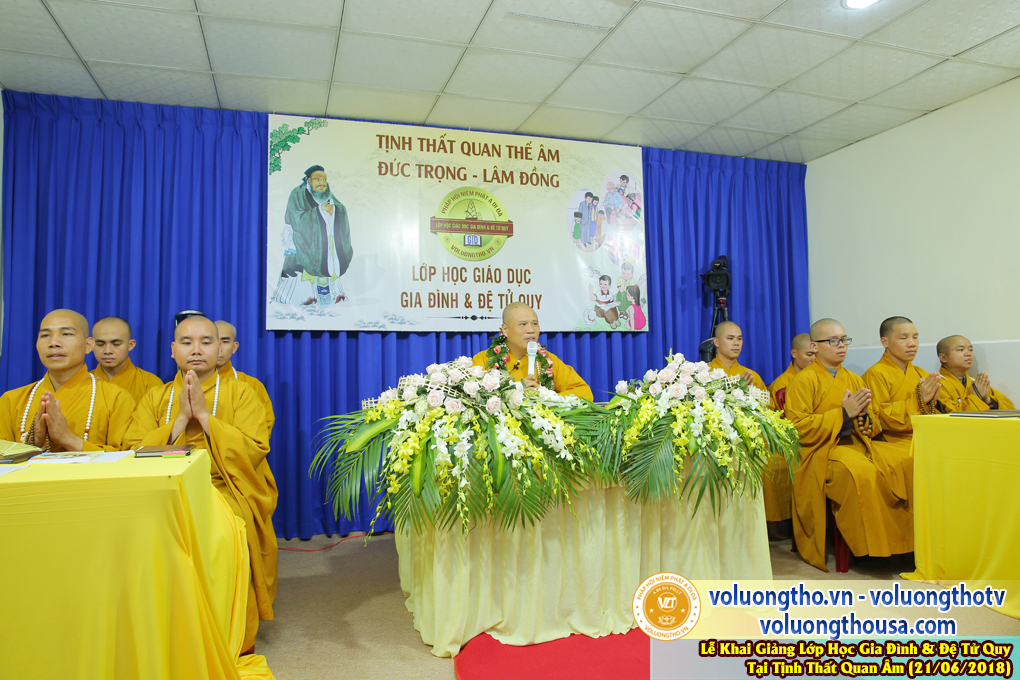 khai-giang-lop-hoc-giao-duc-gia-dinh-va-de-tu-quy-tai-chua-quan-the-am-ngay-21-6-2018-chua-quan-the-am-duc-trong-lam-dong-32.jpg