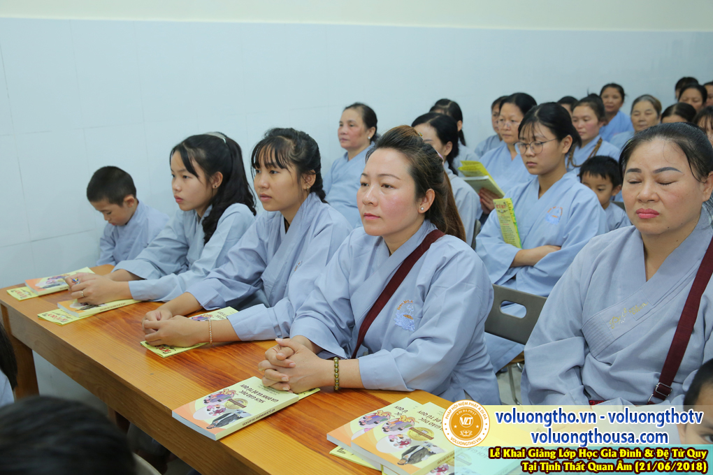 khai-giang-lop-hoc-giao-duc-gia-dinh-va-de-tu-quy-tai-chua-quan-the-am-ngay-21-6-2018-chua-quan-the-am-duc-trong-lam-dong-9.jpg