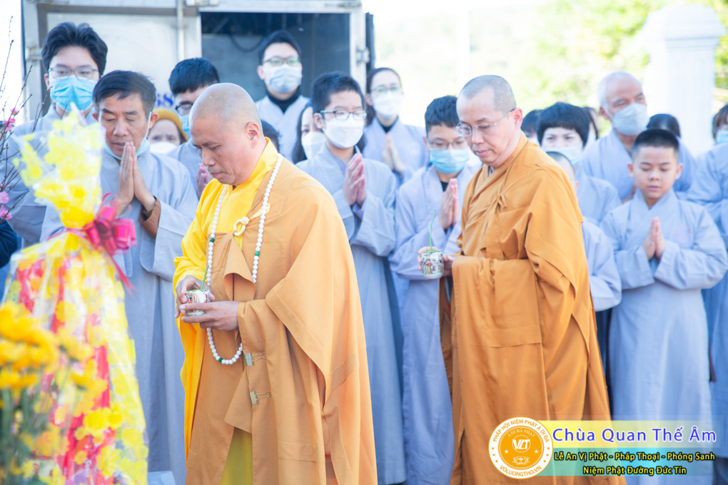 le-an-vi-phat-phap-thoai-phong-sanh-tai-niem-phat-duong-duc-tin-chua-quan-the-am-duc-trong-lam-dong-14.jpg