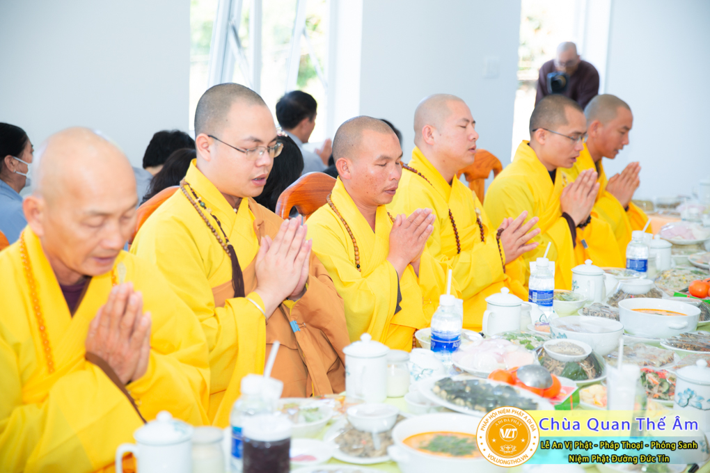 le-an-vi-phat-phap-thoai-phong-sanh-tai-niem-phat-duong-duc-tin-chua-quan-the-am-duc-trong-lam-dong-53.jpg