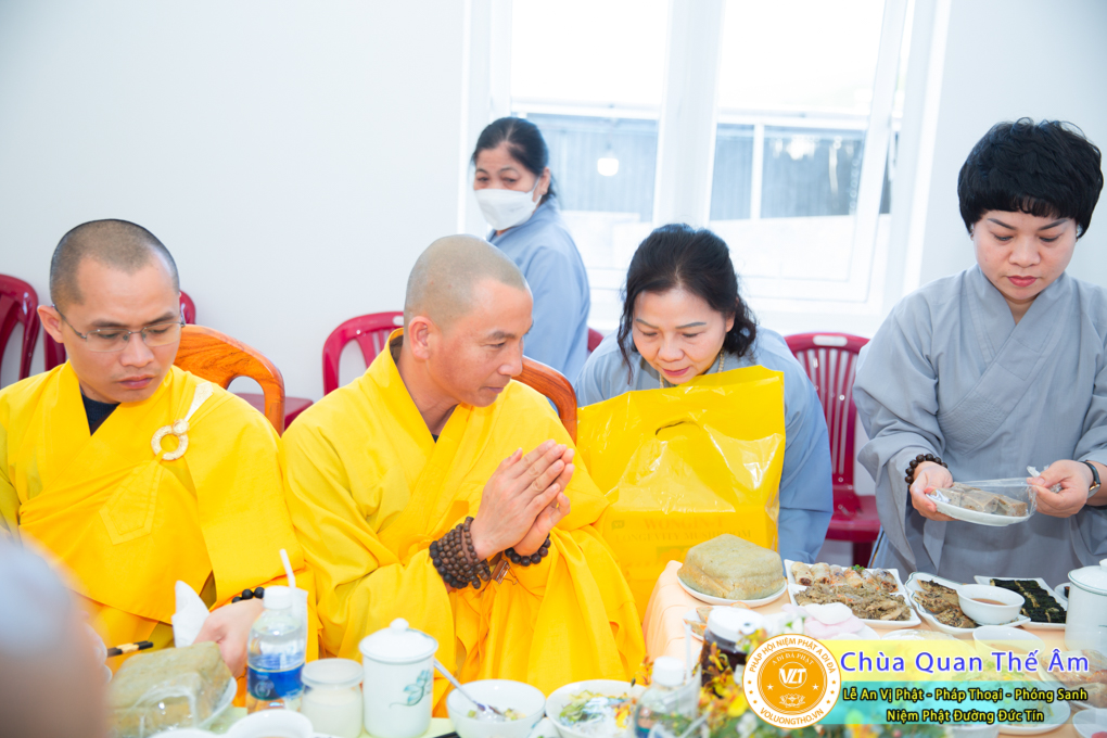 le-an-vi-phat-phap-thoai-phong-sanh-tai-niem-phat-duong-duc-tin-chua-quan-the-am-duc-trong-lam-dong-54.jpg