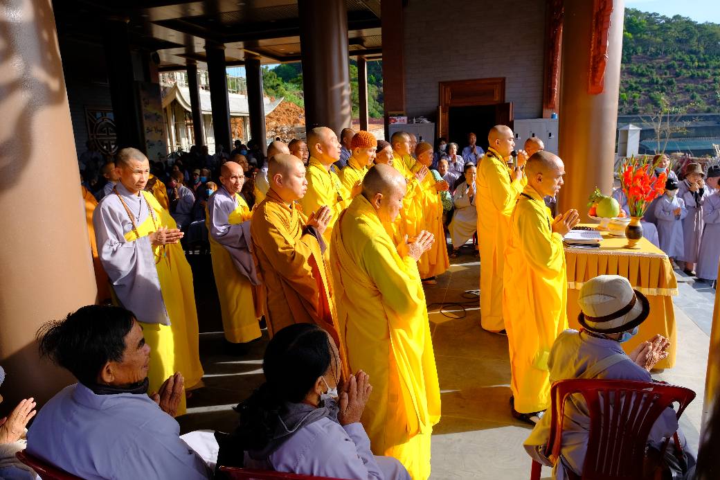 le-phong-sanh-le-tat-nien-ki-niem-25-nam-thanh-lap-chua-quan-the-am-nam-2024-20-12-giap-thin-al-chua-quan-the-am-duc-trong-lam-dong-17.jpg