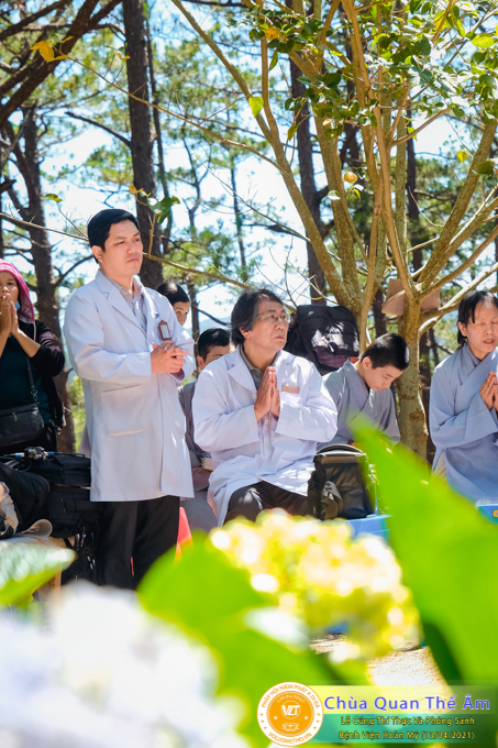 le-phong-sanh-va-cung-thi-thuc-tai-benh-vien-hoan-my-tp-da-lat-chua-quan-the-am-duc-trong-lam-dong-24.jpg