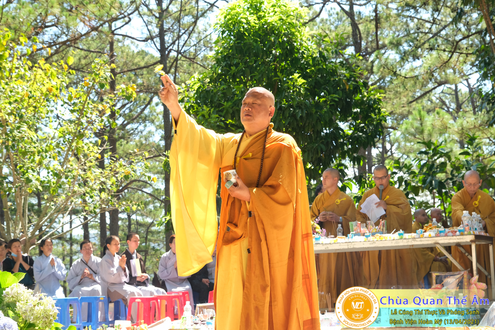 le-phong-sanh-va-cung-thi-thuc-tai-benh-vien-hoan-my-tp-da-lat-chua-quan-the-am-duc-trong-lam-dong-36.jpg