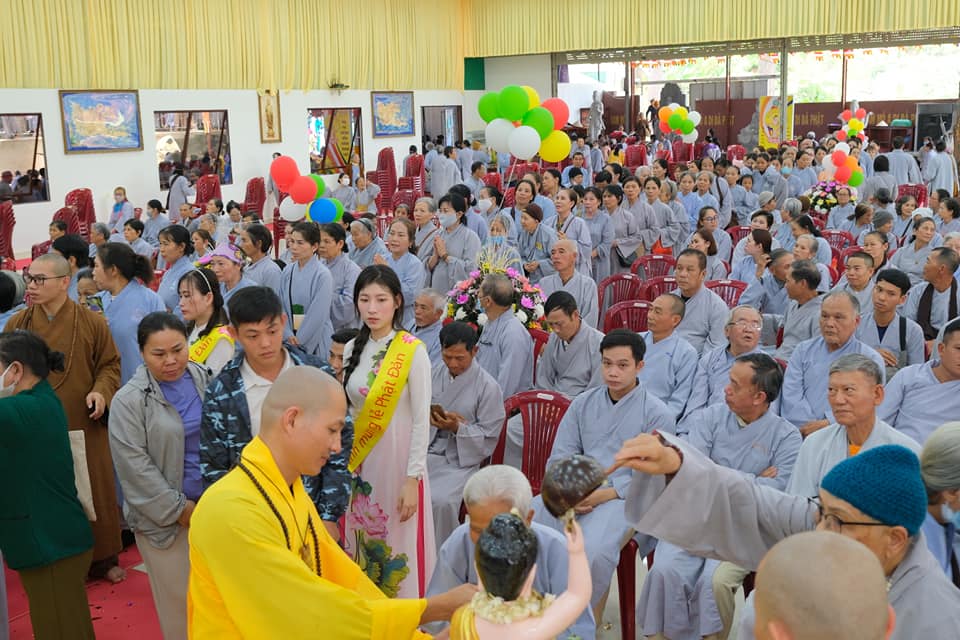 le-tam-phat-phat-dan-2024-chua-quan-the-am-chua-quan-the-am-duc-trong-lam-dong-43.jpg