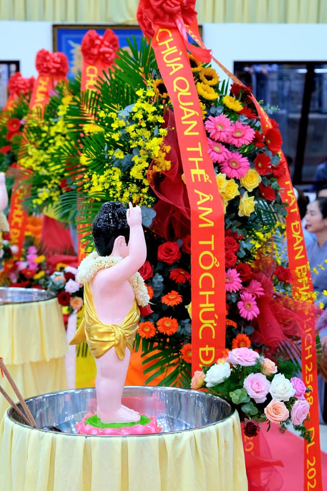 le-tam-phat-phat-dan-2024-chua-quan-the-am-chua-quan-the-am-duc-trong-lam-dong-52.jpg