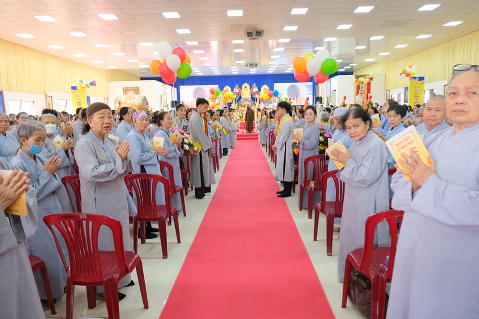 le-tam-phat-phat-dan-2024-chua-quan-the-am-chua-quan-the-am-duc-trong-lam-dong-72.jpg