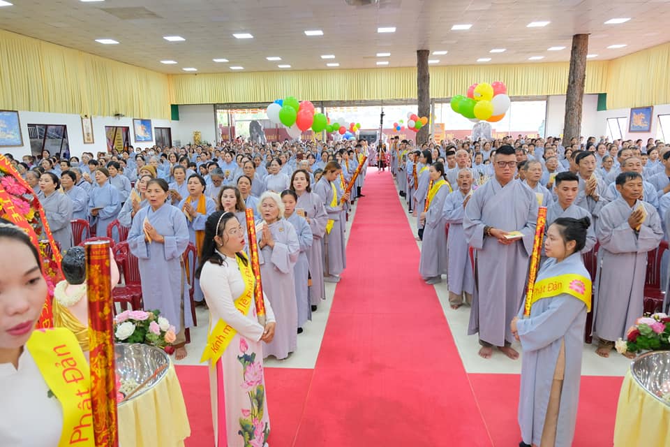 le-tam-phat-phat-dan-2024-chua-quan-the-am-chua-quan-the-am-duc-trong-lam-dong-89.jpg