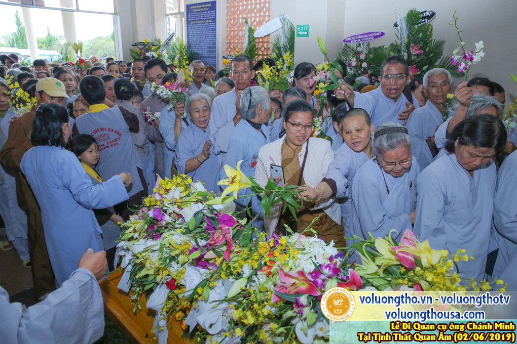 le-tang-cu-ong-nguyen-van-nho-than-phu-thay-nhuan-minh-chua-quan-the-am-duc-trong-lam-dong-50.jpg