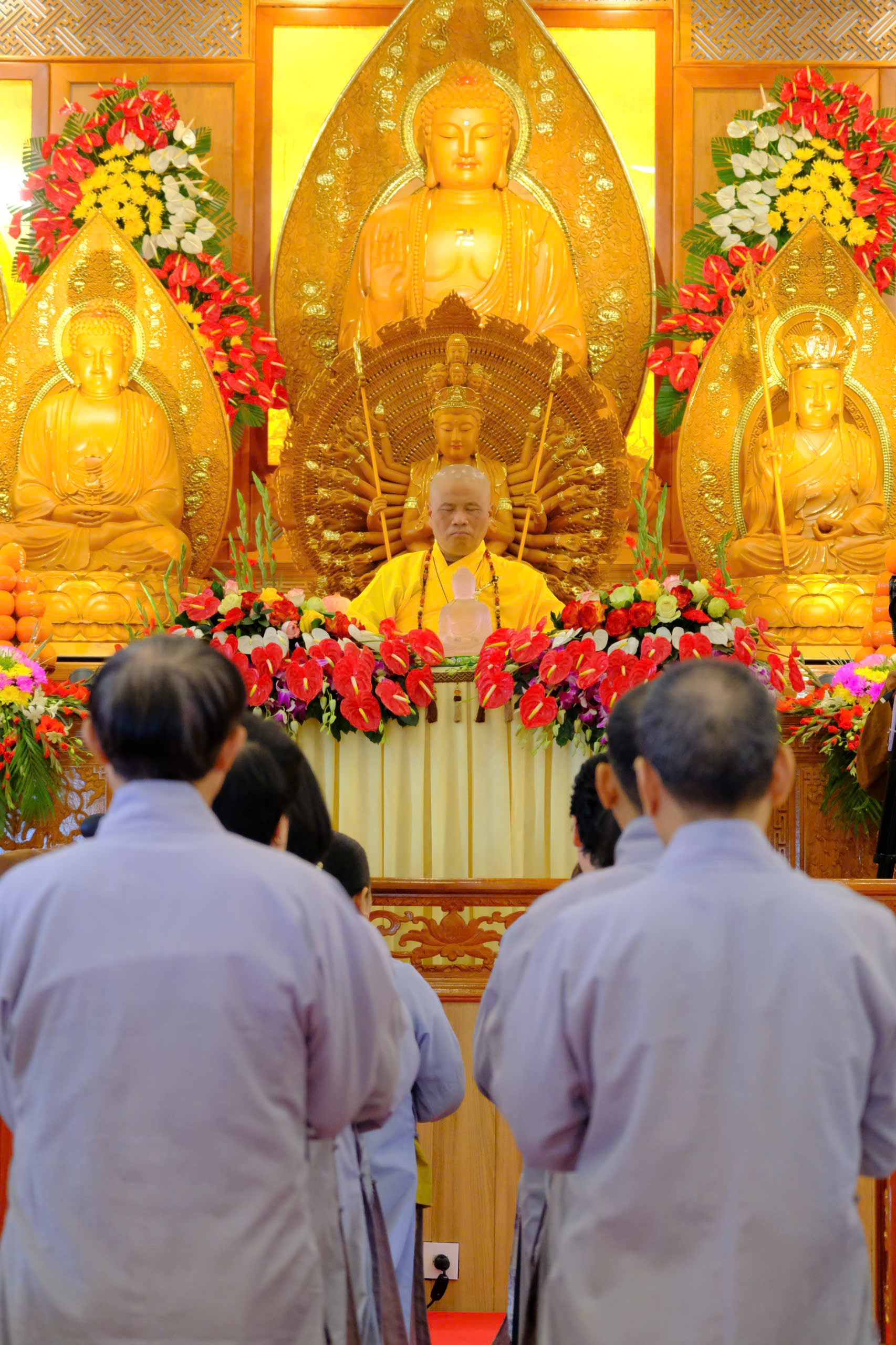 mung-5-tet-nam-at-ty-2025-chua-quan-the-am-chua-quan-the-am-duc-trong-lam-dong-19.jpg