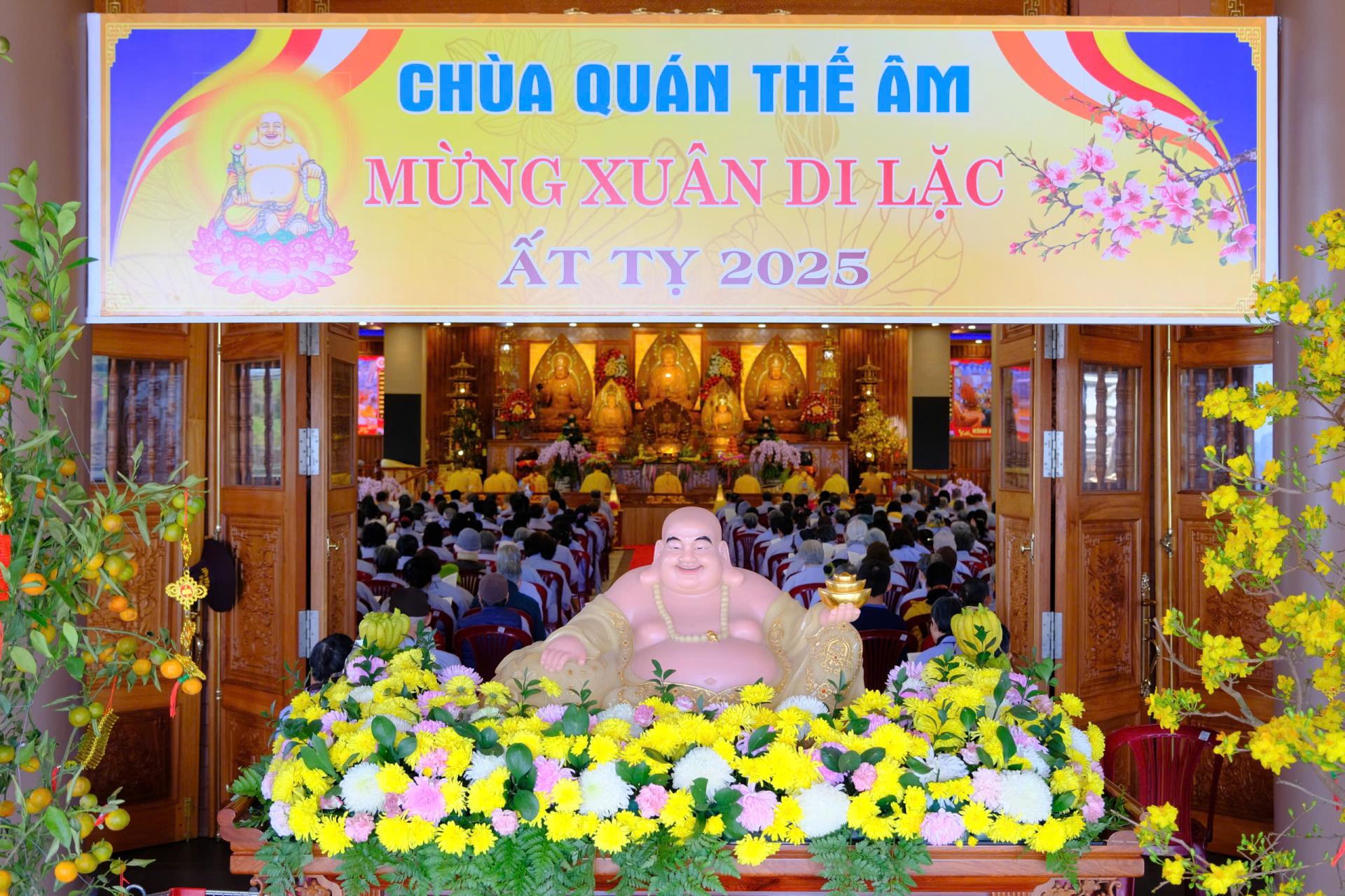 mung-5-tet-nam-at-ty-2025-chua-quan-the-am-chua-quan-the-am-duc-trong-lam-dong-32.jpg