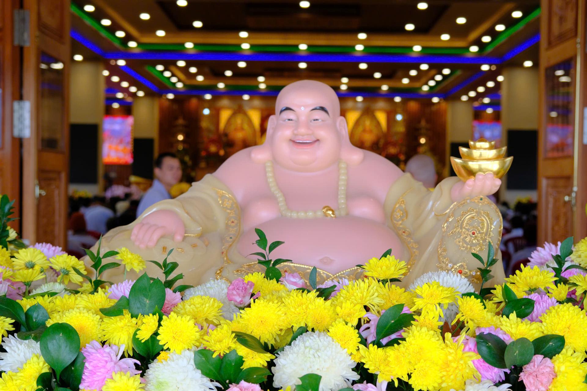mung-5-tet-nam-at-ty-2025-chua-quan-the-am-chua-quan-the-am-duc-trong-lam-dong-8.jpg