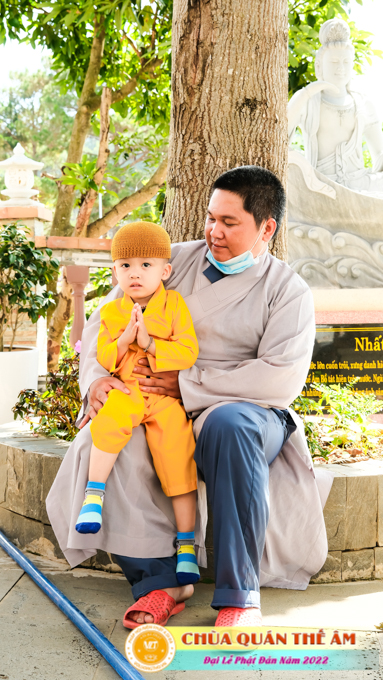 nhung-hinh-anh-phat-dan-2022-chua-quan-the-am-duc-trong-lam-dong-15.jpg