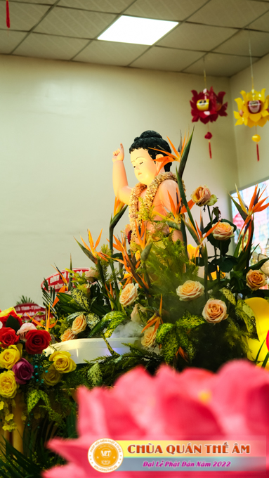 nhung-hinh-anh-phat-dan-2022-chua-quan-the-am-duc-trong-lam-dong-34.jpg