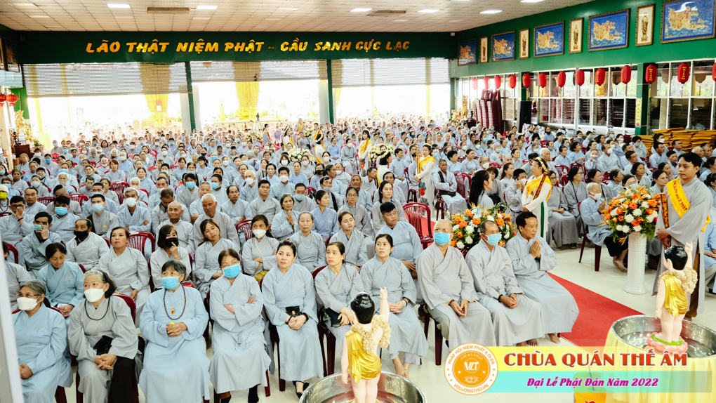 nhung-hinh-anh-phat-dan-2022-chua-quan-the-am-duc-trong-lam-dong-38.jpg