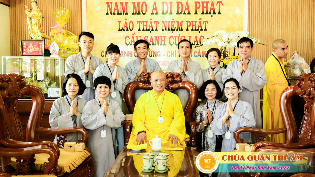nhung-hinh-anh-phat-dan-2022-chua-quan-the-am-duc-trong-lam-dong-44.jpg